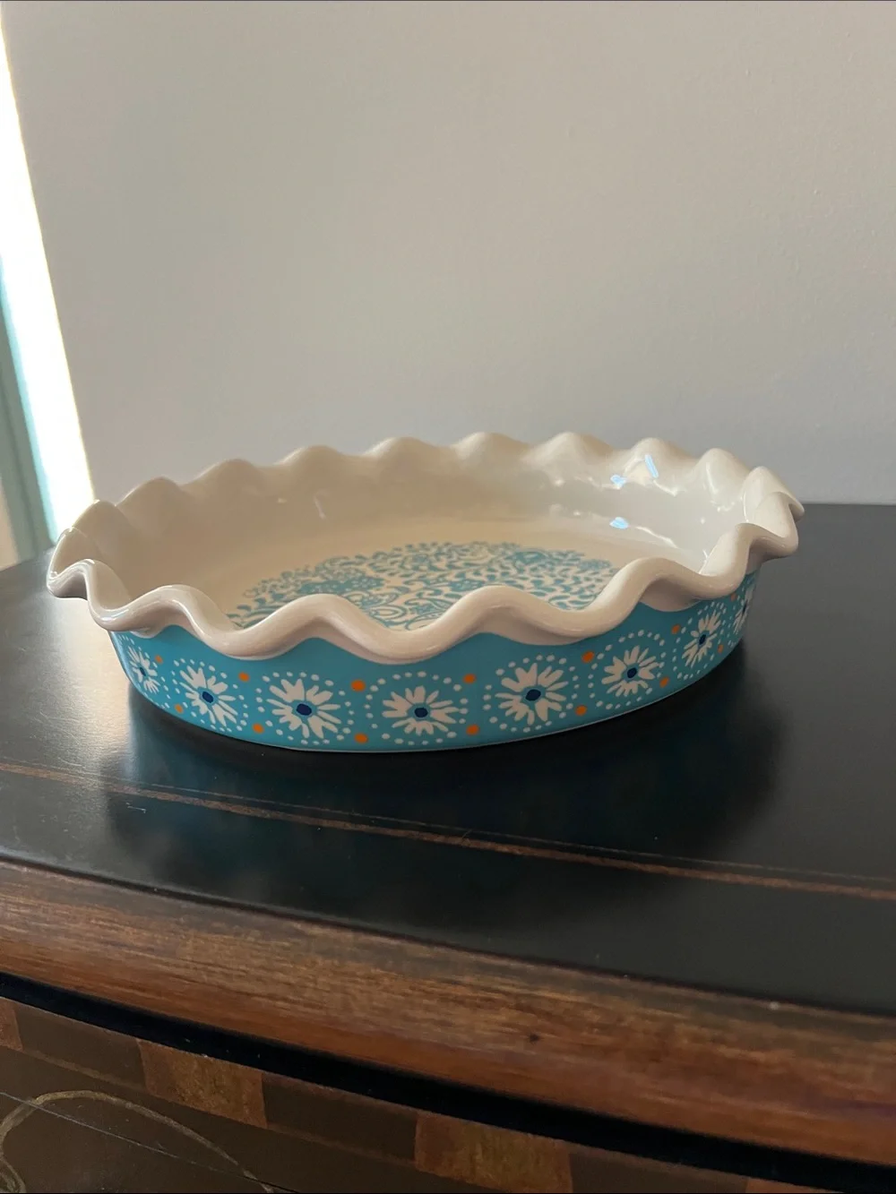 The Pioneer Woman Blue Floral Ruffled stoneware Ceramic 9 inch Pie Dish